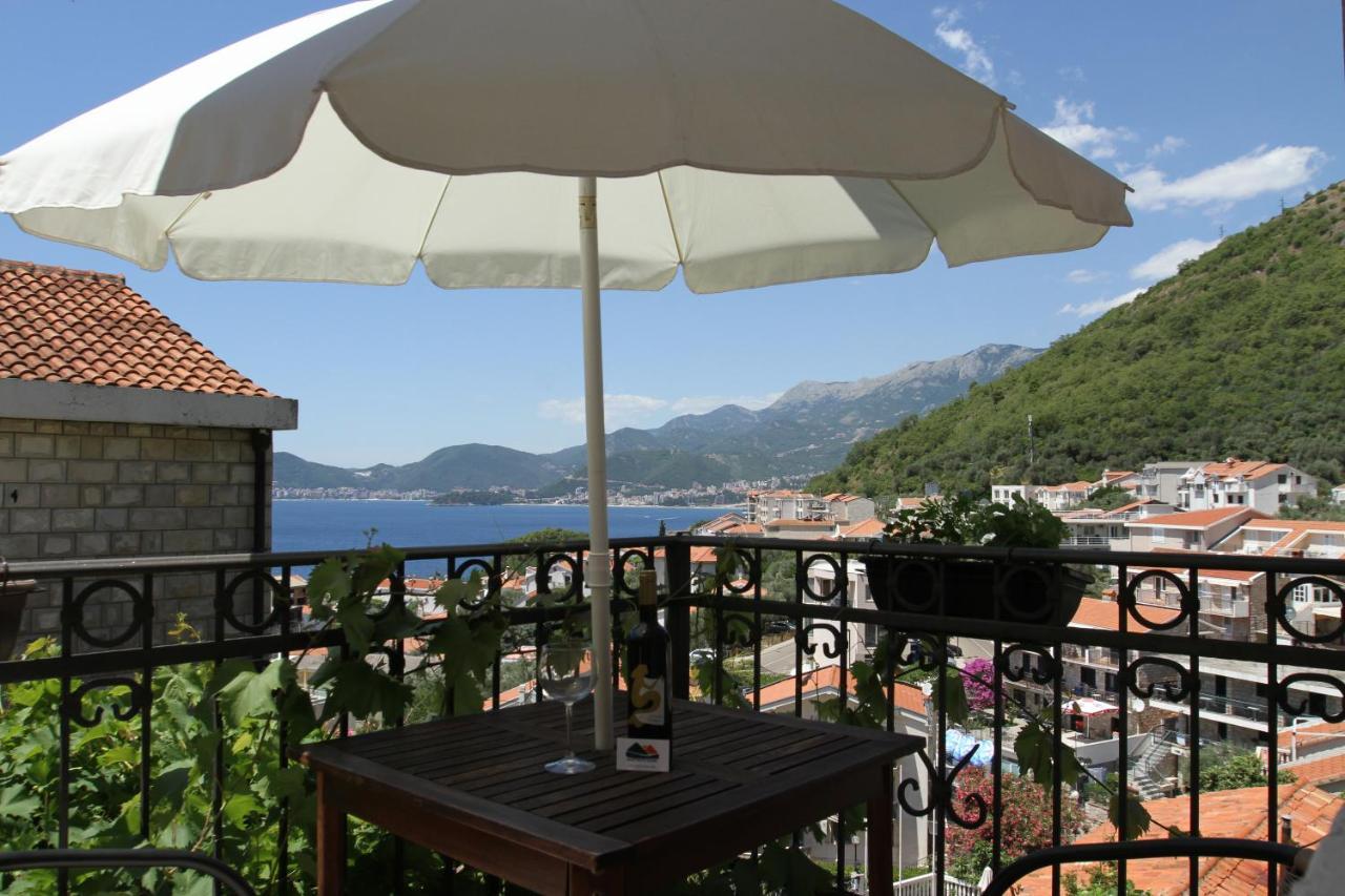 Apartments Muhar Sveti Stefan Exteriér fotografie
