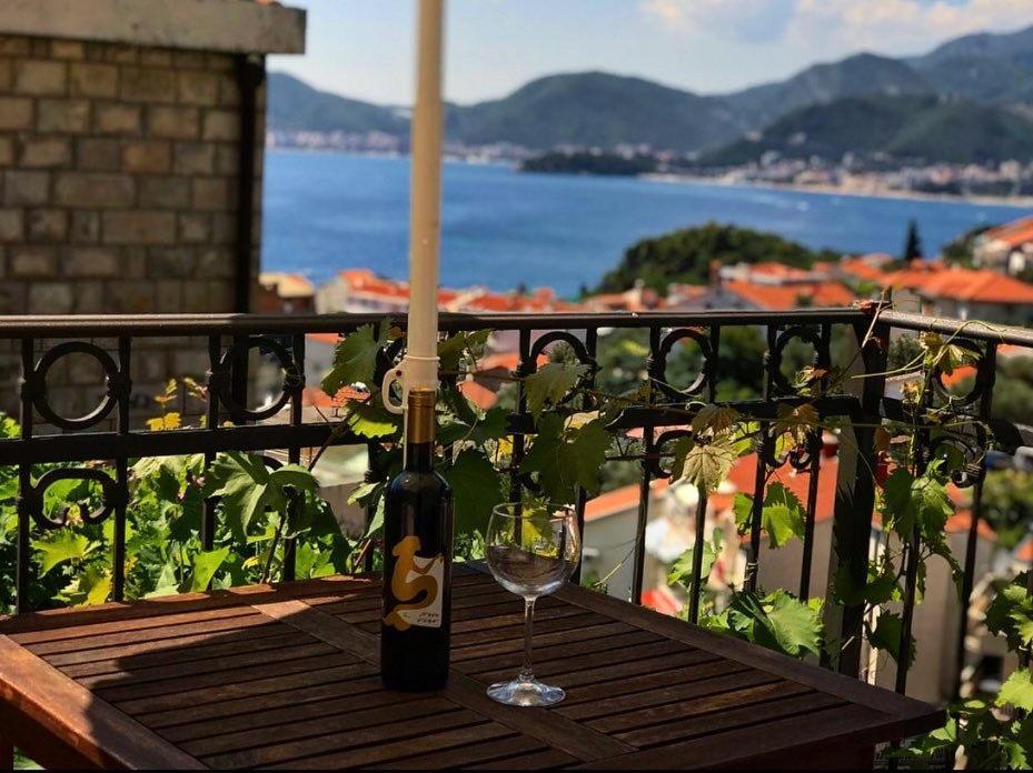 Apartments Muhar Sveti Stefan Exteriér fotografie