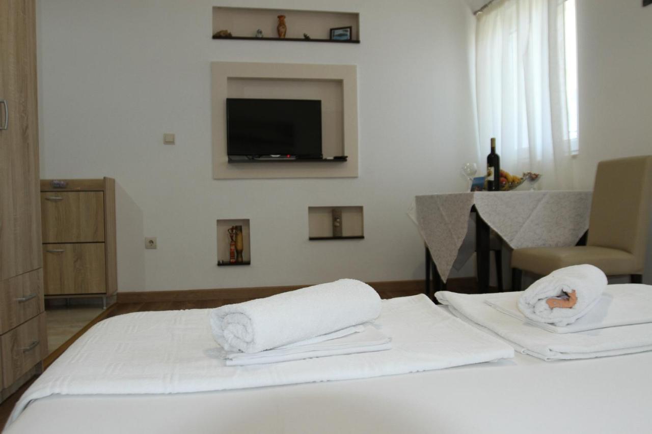 Apartments Muhar Sveti Stefan Exteriér fotografie