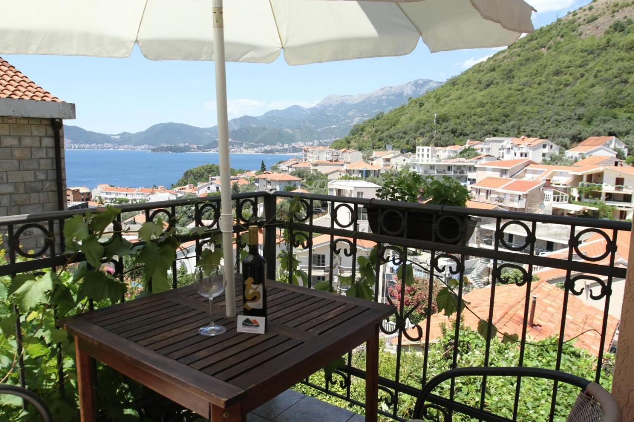 Apartments Muhar Sveti Stefan Exteriér fotografie