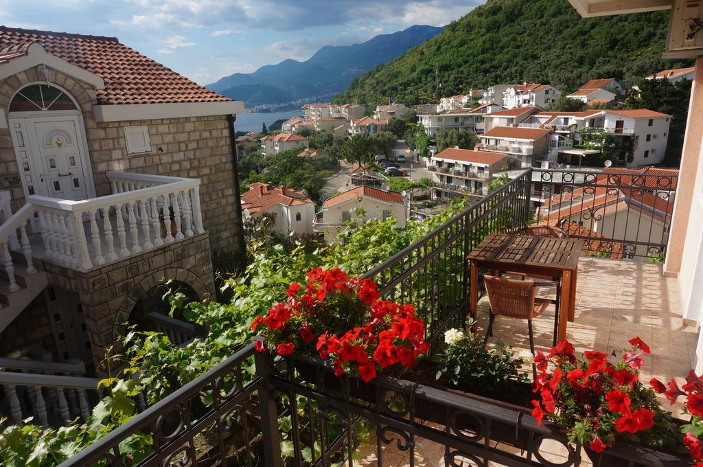 Apartments Muhar Sveti Stefan Exteriér fotografie